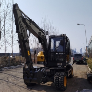 75型輪式挖掘機